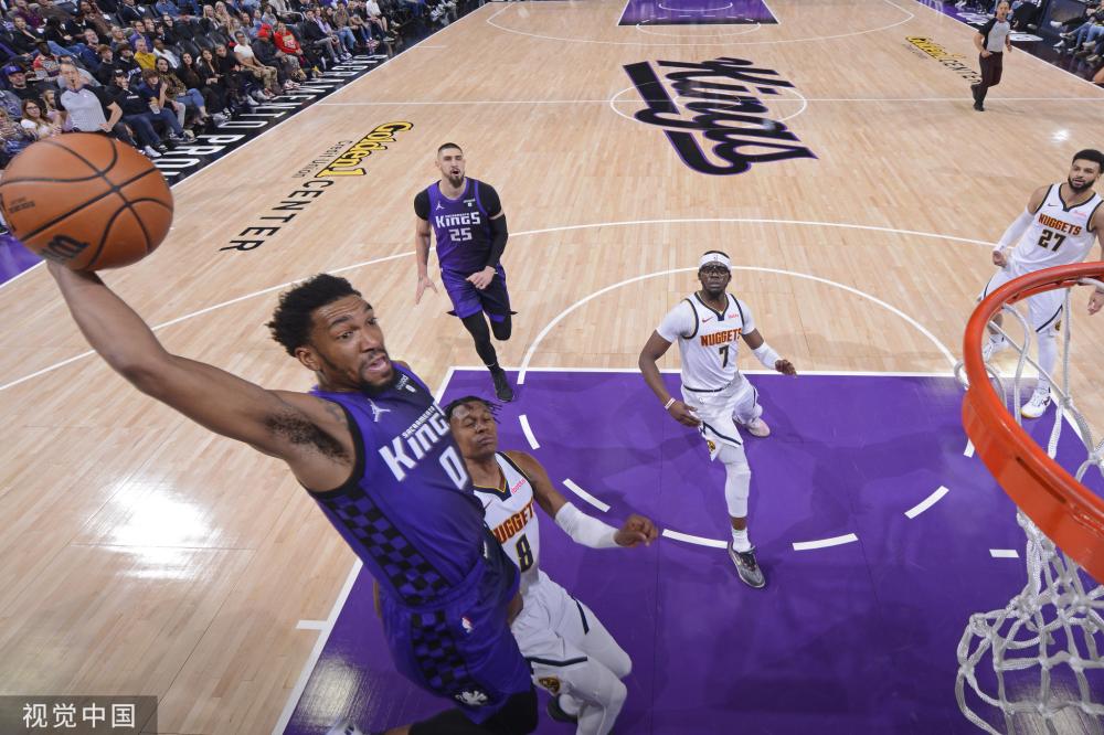 他的决策判 他的决策判